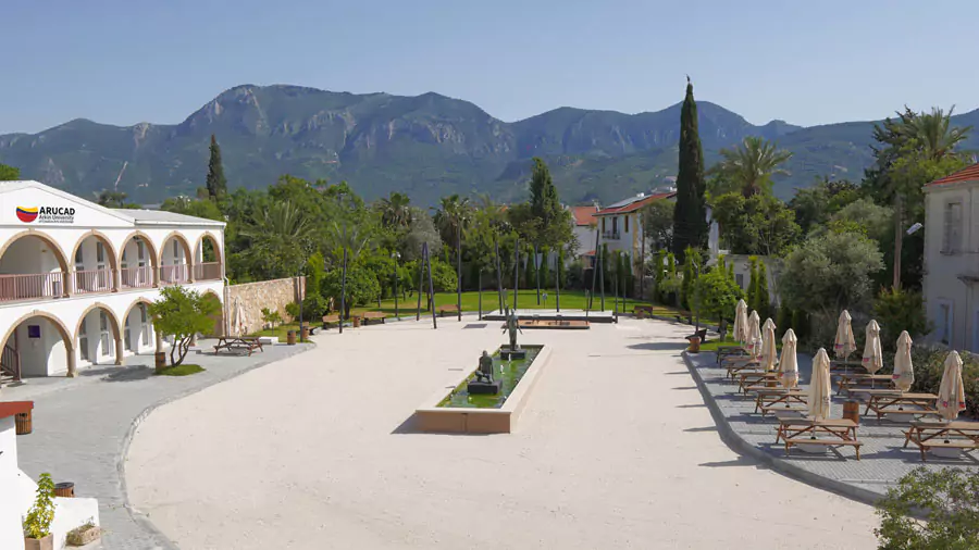 Arkın Yaratıcı Sanatlar ve Tasarım Üniversitesi (ARUCAD)